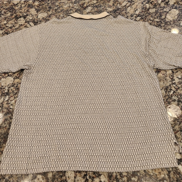 Nike Golf Mickey Mouse Men's Black and Grey Polo Shirt With Embroidered Logo - Picture 4 of 7